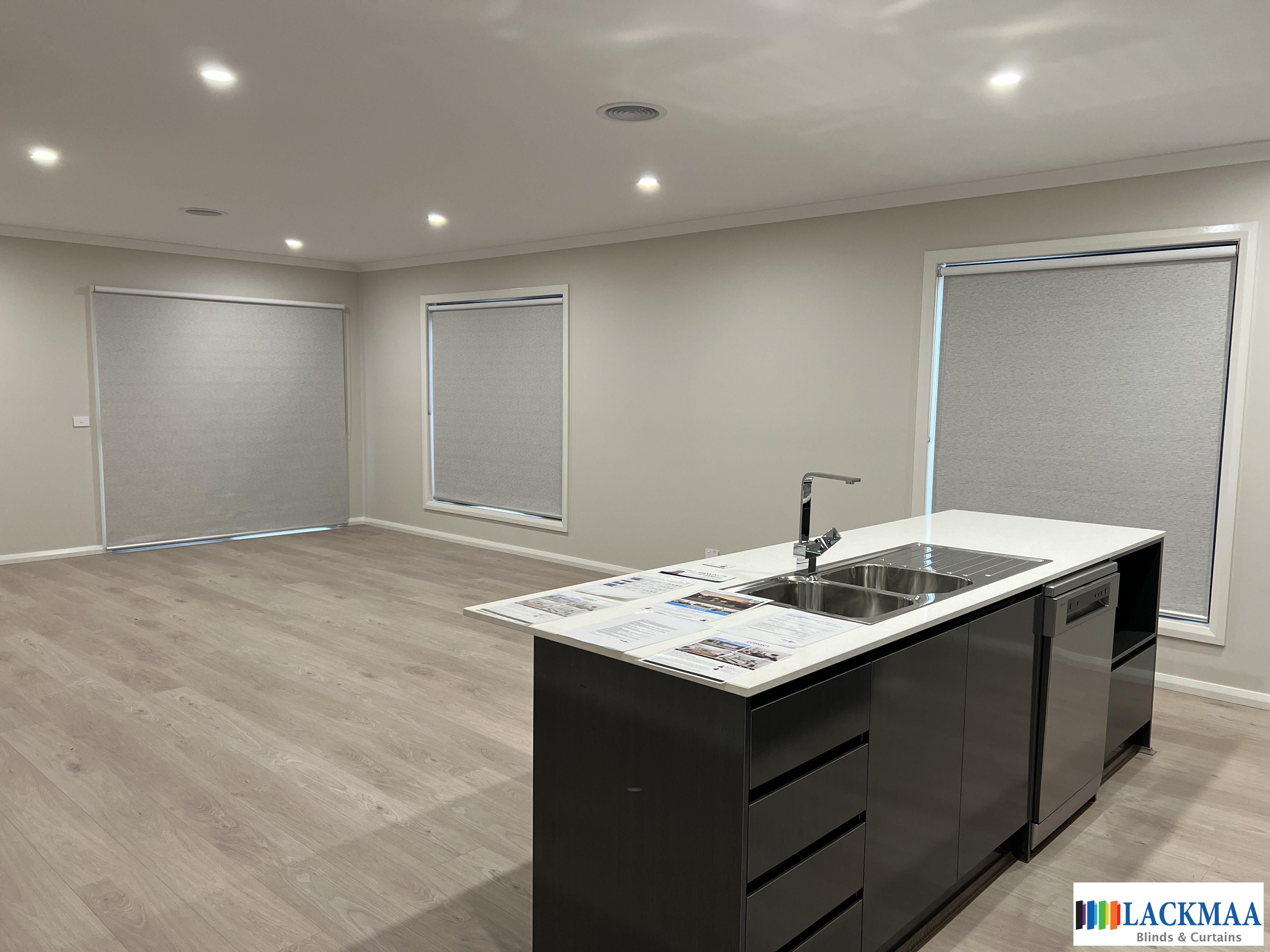 Textured Blind 14